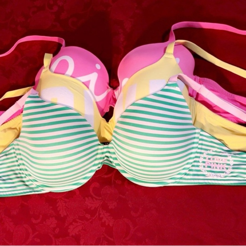 PINK Victoria's Secret Push-Up Bra lot 38C